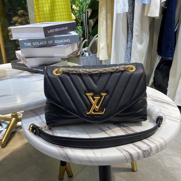 Louis Vuitton Shoes - <AUTHENTIC>Louis Vuitton bag